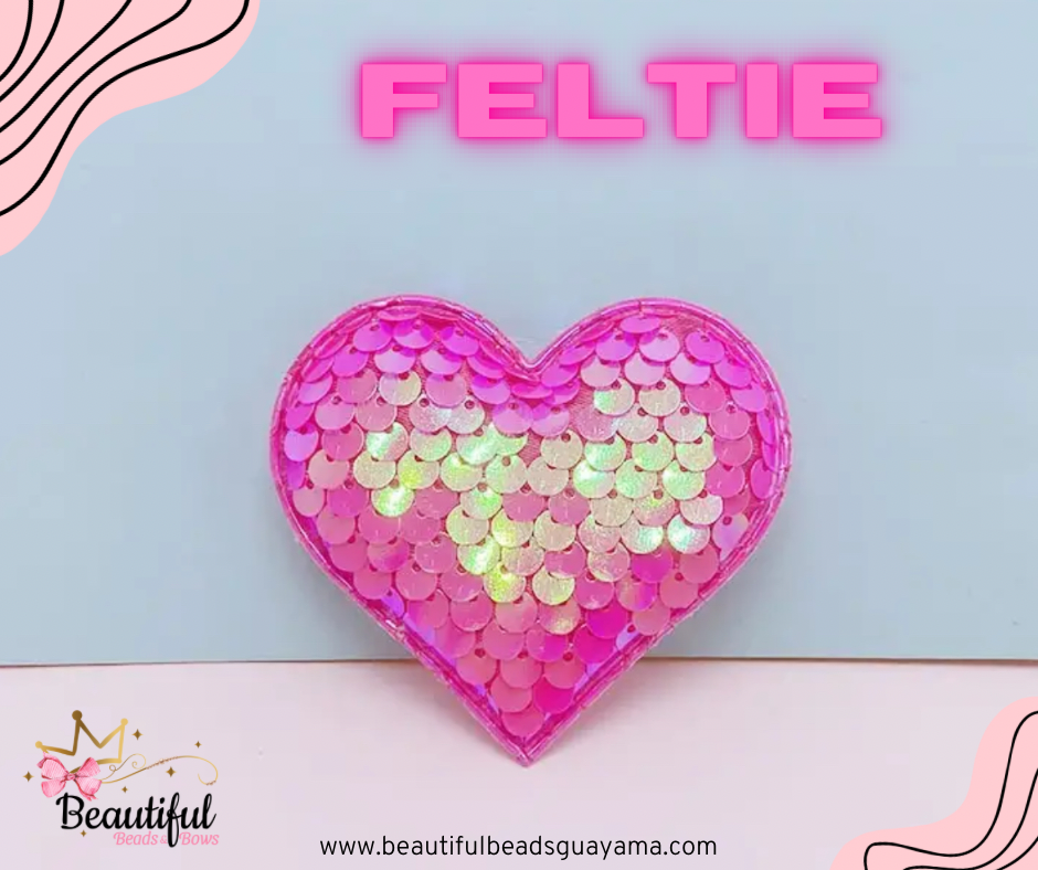 Heart Feltie 2pc