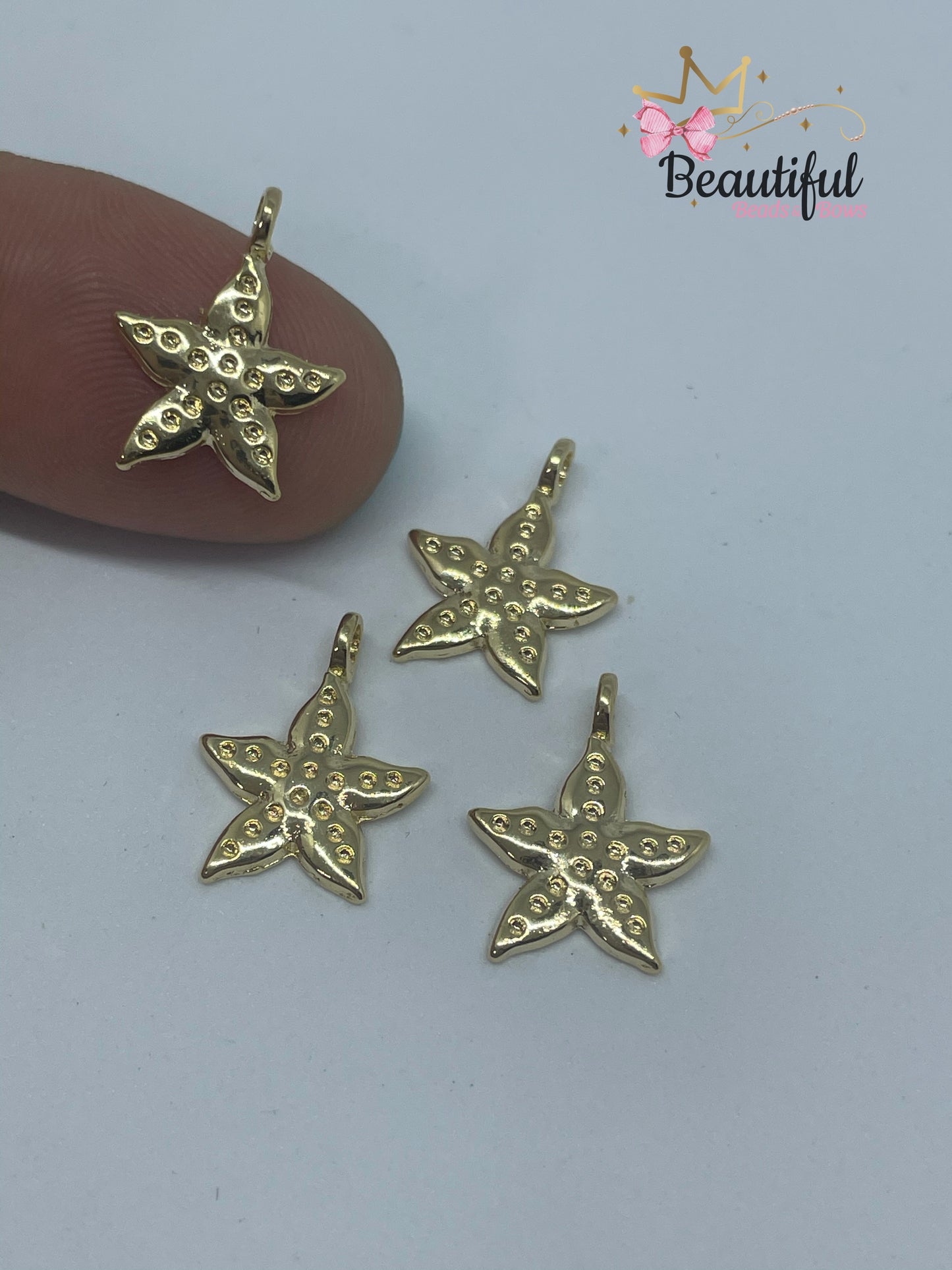 Mini starfish pendant